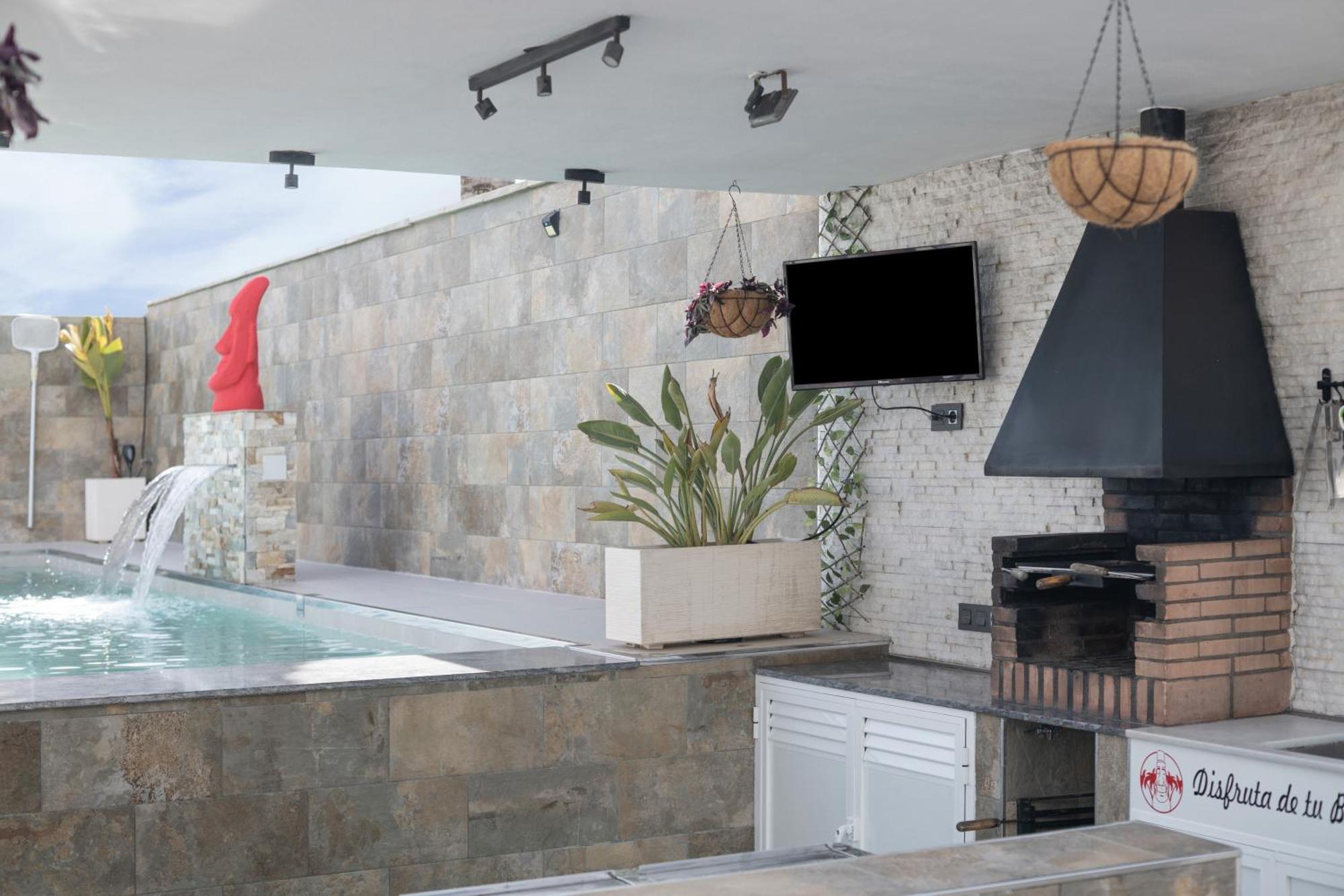 Villa Adan Con Piscina Majestuosa Cádiz